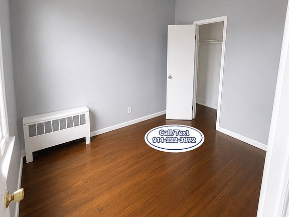 5th image of 152 Ridge Ave #3R