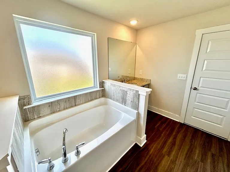 115 Hutchinson Rd — Photo 44
