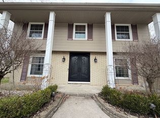 5701 Tequesta Ct, West Bloomfield, MI 48323