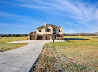 1118 Espalier Dr, Decatur, TN 37322