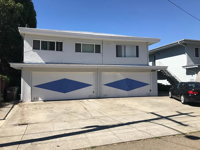 2537 34th Ave #C — Photo 8
