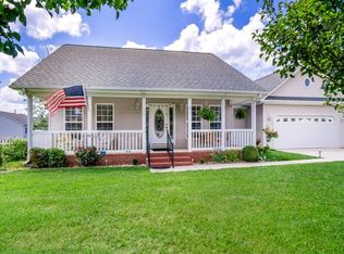 168 Prosperity Dr, Baxter, TN 38544