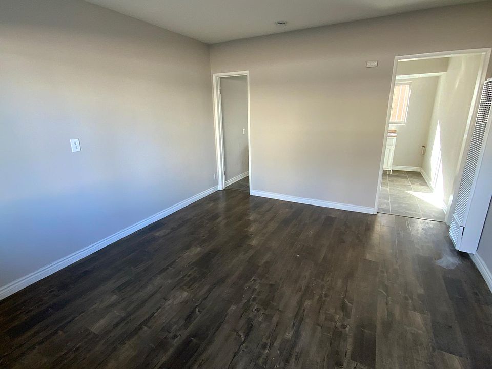 2nd image of 7018 Marbrisa Ave #J