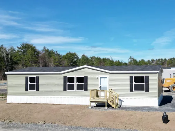 16 Amelia Lane, Waterville, ME 04901