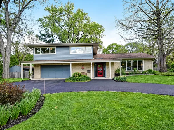 629 W Elm St, Wheaton, IL 60189