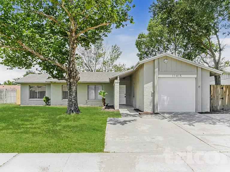 11415 Cardiff Dr — Photo 1