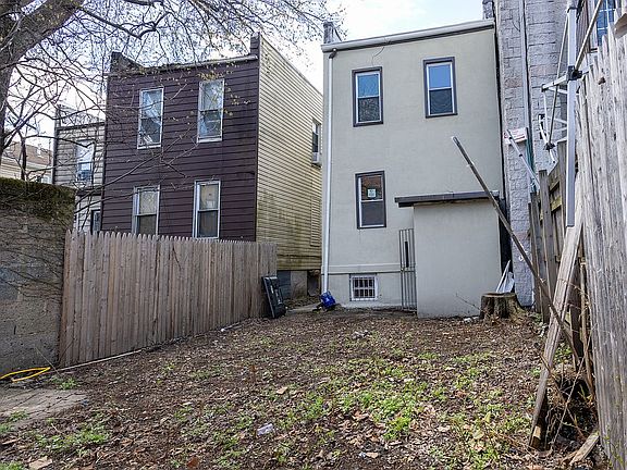 5th image of 495 Milford St Floor 1