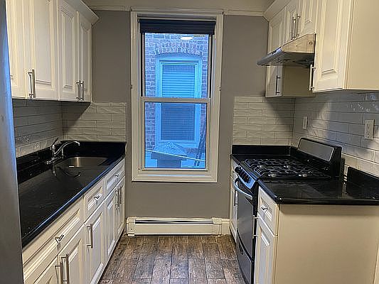 4th image of 4604 Skillman Ave #2R