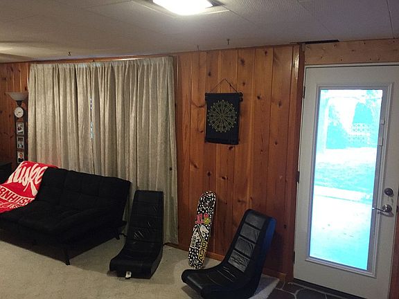 Family room w/ walk-out door