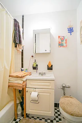 Rented by City Connections Realty | media 23