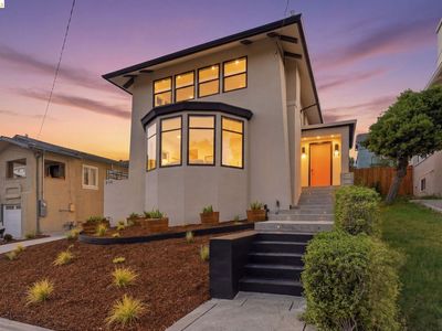 714 Walavista Ave, Oakland, CA, 94610