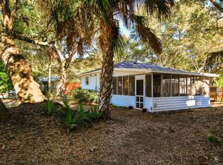 6 Chapman Ave, Isle Of Palms, SC 29451