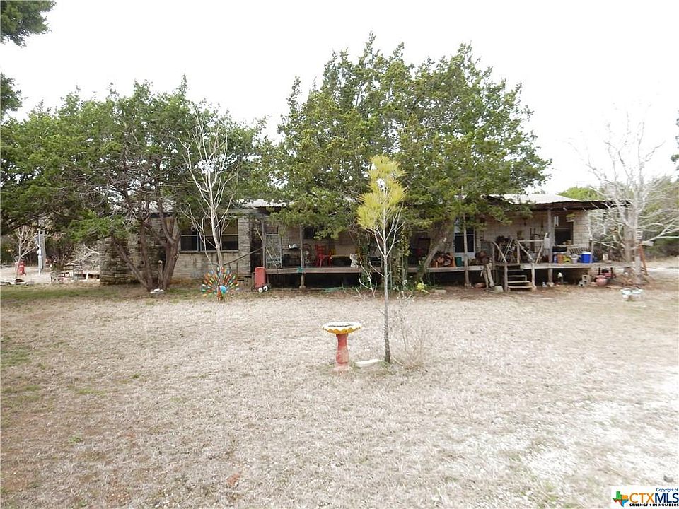 1st image of 441 Sunflower Dr