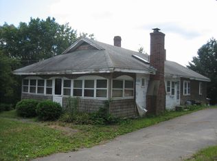 132 Whitehall Rd, Amesbury, MA 01913