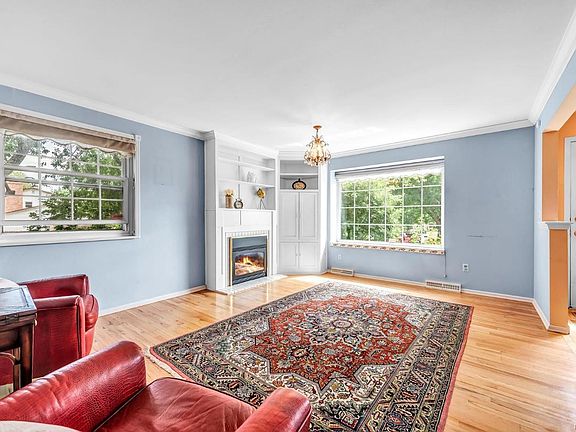 3rd image of 7725 W Woodard Cir