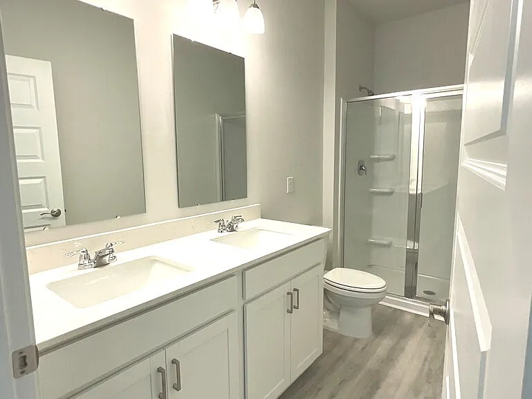 206 Holloway Hl — Photo 18