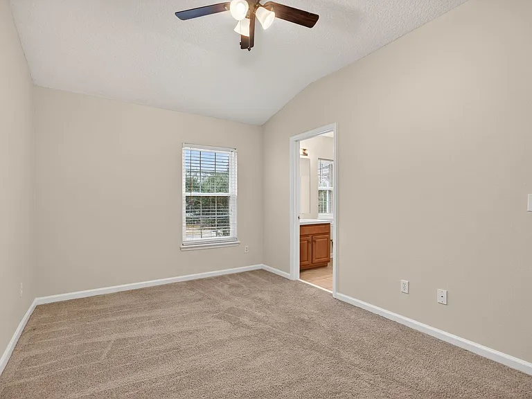 12296 Coconut Grove Ct — Photo 11