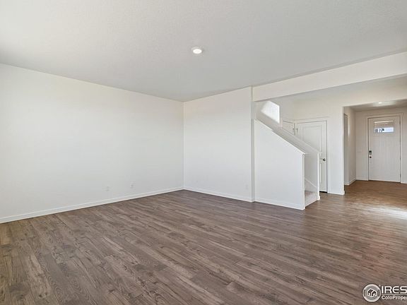 5th image of 4972 Buelingo Dr