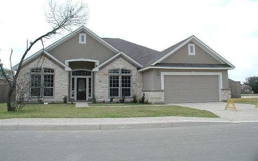 1st image of 810 WILLOW KNOLL