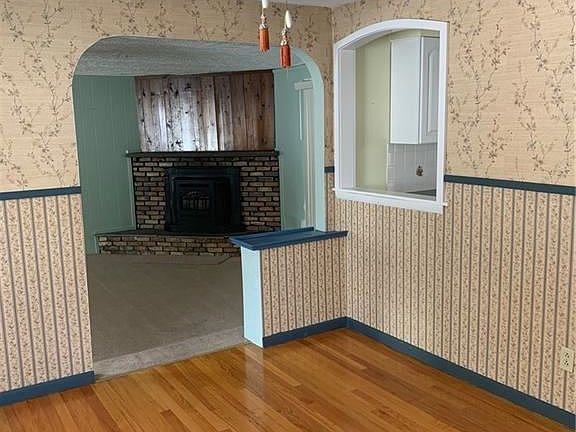 3rd image of 103 Brendan Way