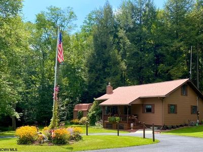 6289 Cranesville Rd, Terra Alta, WV, 26764