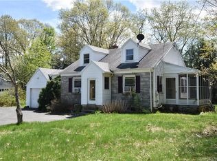 545 Whittemore Rd, Middlebury, CT 06762