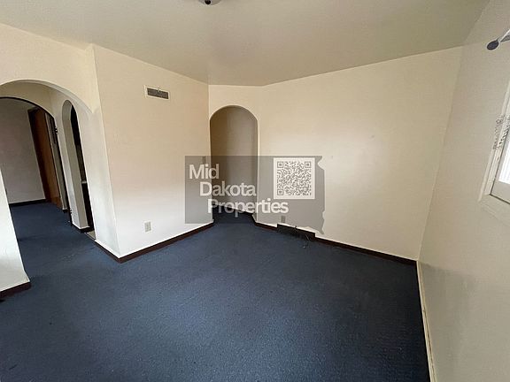 3rd image of 125-127 127 1/2 129 131 133 135 E #5