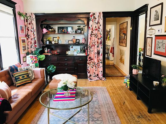 3rd image of 3136 N Damen Ave #2