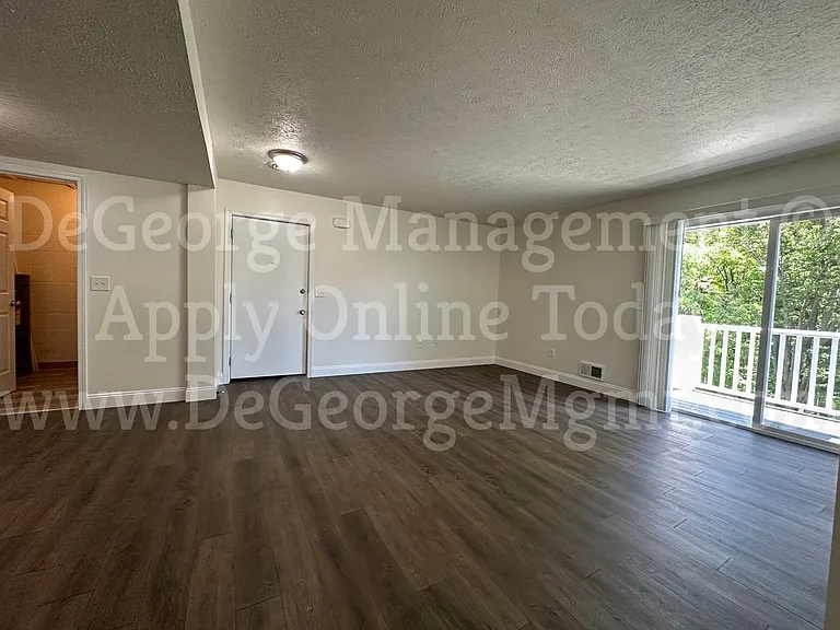 Pine Ridge Apartments — Photo 66