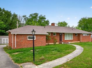 407 Sunset Dr, Mc Minnville, TN 37110