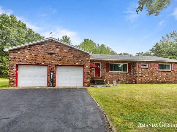 10620 W Colby Rd, Gowen, MI 49326