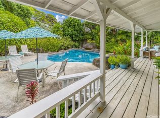 1375 Mokolea Dr, Kailua, HI 96734