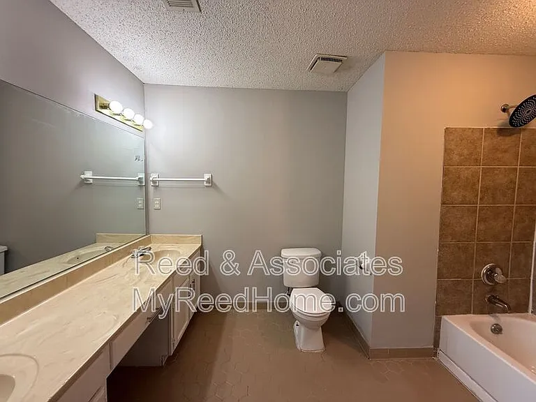 6556 Birch Hollow Dr — Photo 18
