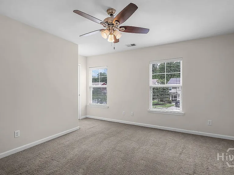 149 Tahoe Dr — Photo 42