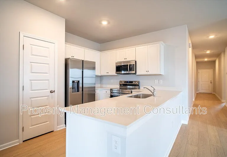 22772 Dashwood Ln — Photo 18