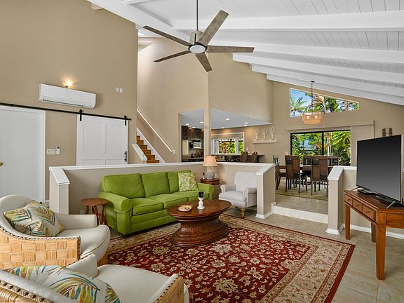 Open Concept - Family, Dining & Kitchen Areas - Sunken Living - AC!