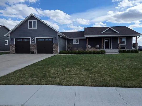 1515 Indian St, Saint Paul, NE 68873