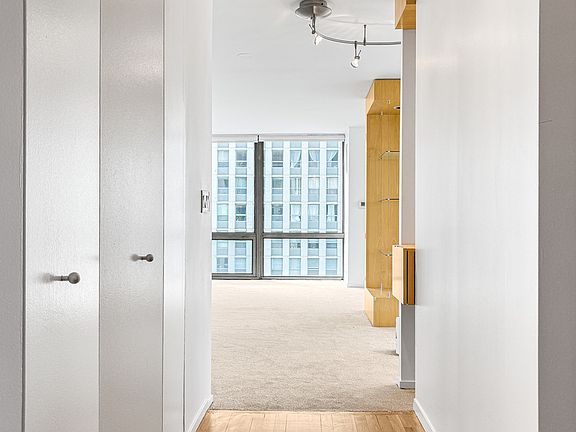 3rd image of 2650 N Lakeview Ave #3102-04