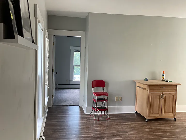 8 Maple St #5 — Photo 7