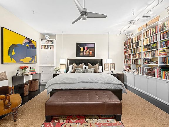 5th image of 64 W 15th St APT 6E