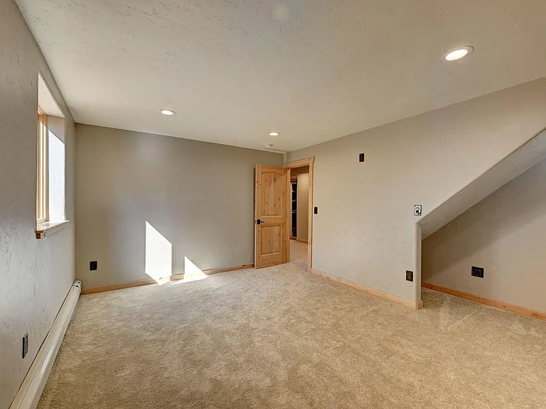 6362 Prairie Ln — Photo 14