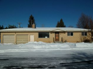 525 Bechler St, Saint Anthony, ID 83445