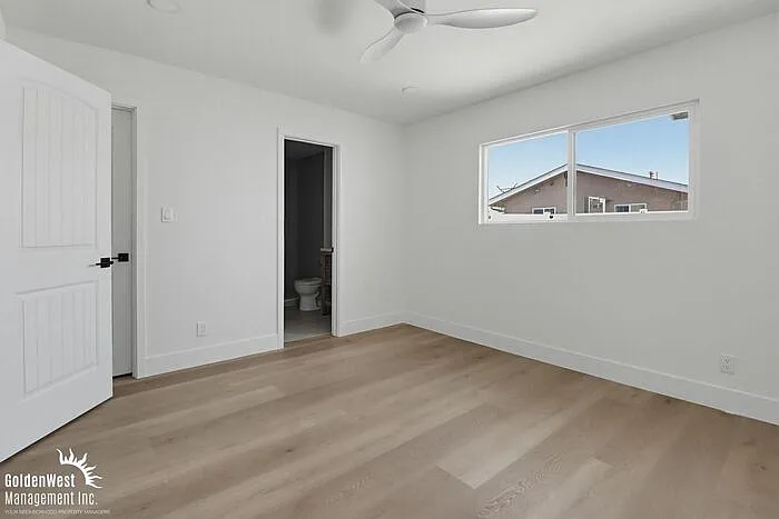 4822 Doliva Dr — Photo 16
