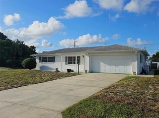 7422 Star Dust Dr, Port Richey, FL 34668