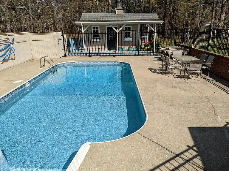 8502 NE Pines Dr — Photo 14