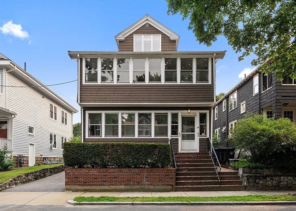 1st image of 44 Peirce St