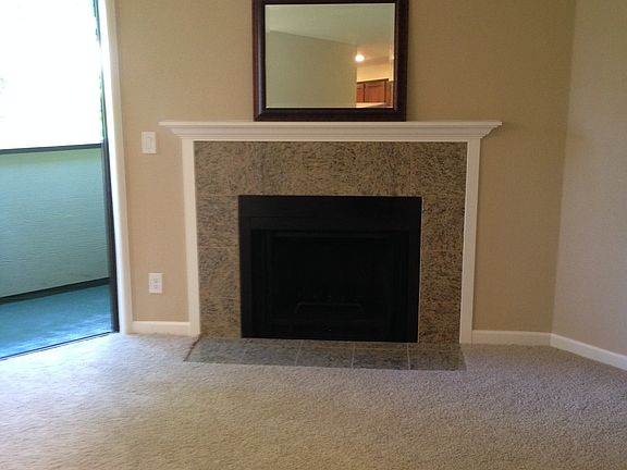 4th image of 41 150th Ave NE APT F