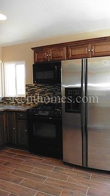 5th image of 5120 Enelra Pl