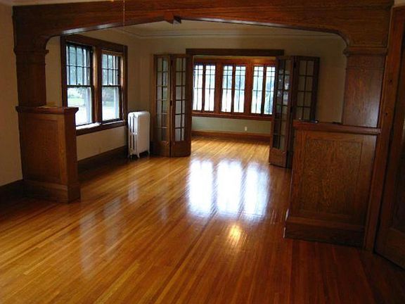 2nd image of 1905 Portland Ave #A