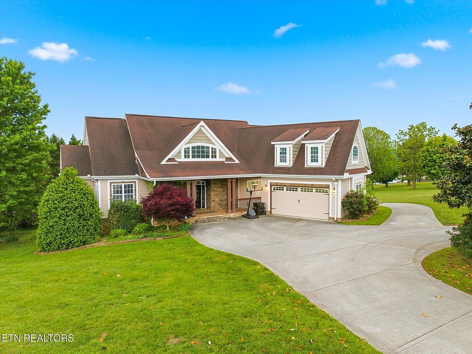 1st image of 199 Kirk Cir